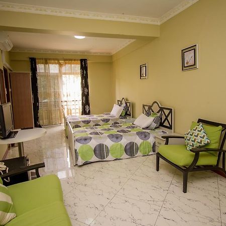 Grand Global Hotel Kampala Luaran gambar