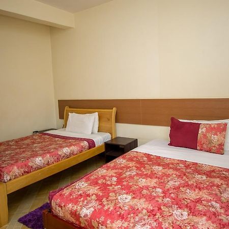 Grand Global Hotel Kampala Luaran gambar