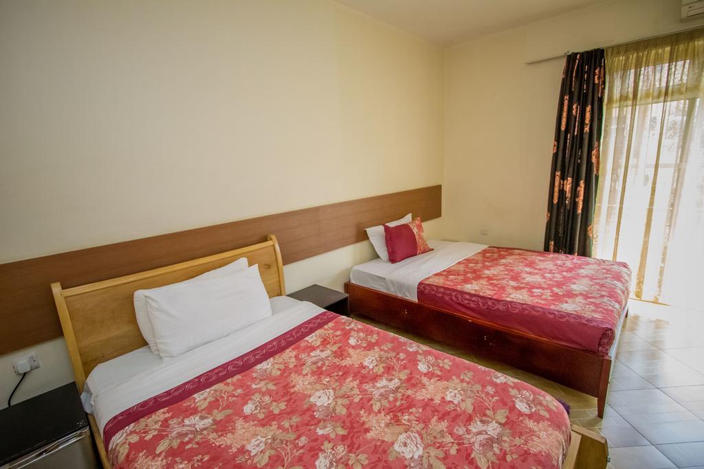 Grand Global Hotel Kampala Luaran gambar