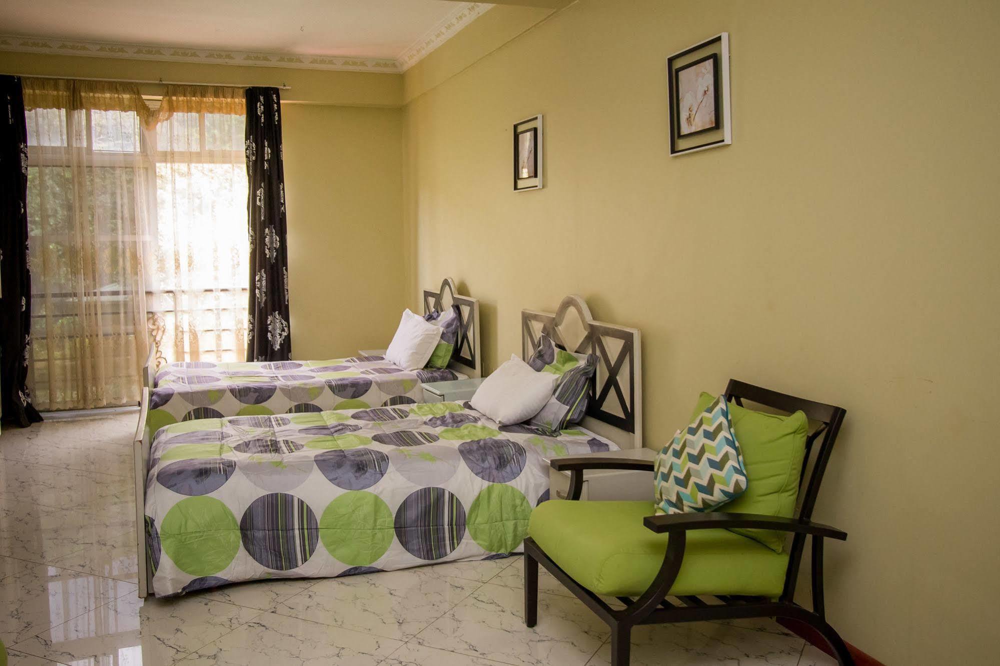 Grand Global Hotel Kampala Luaran gambar
