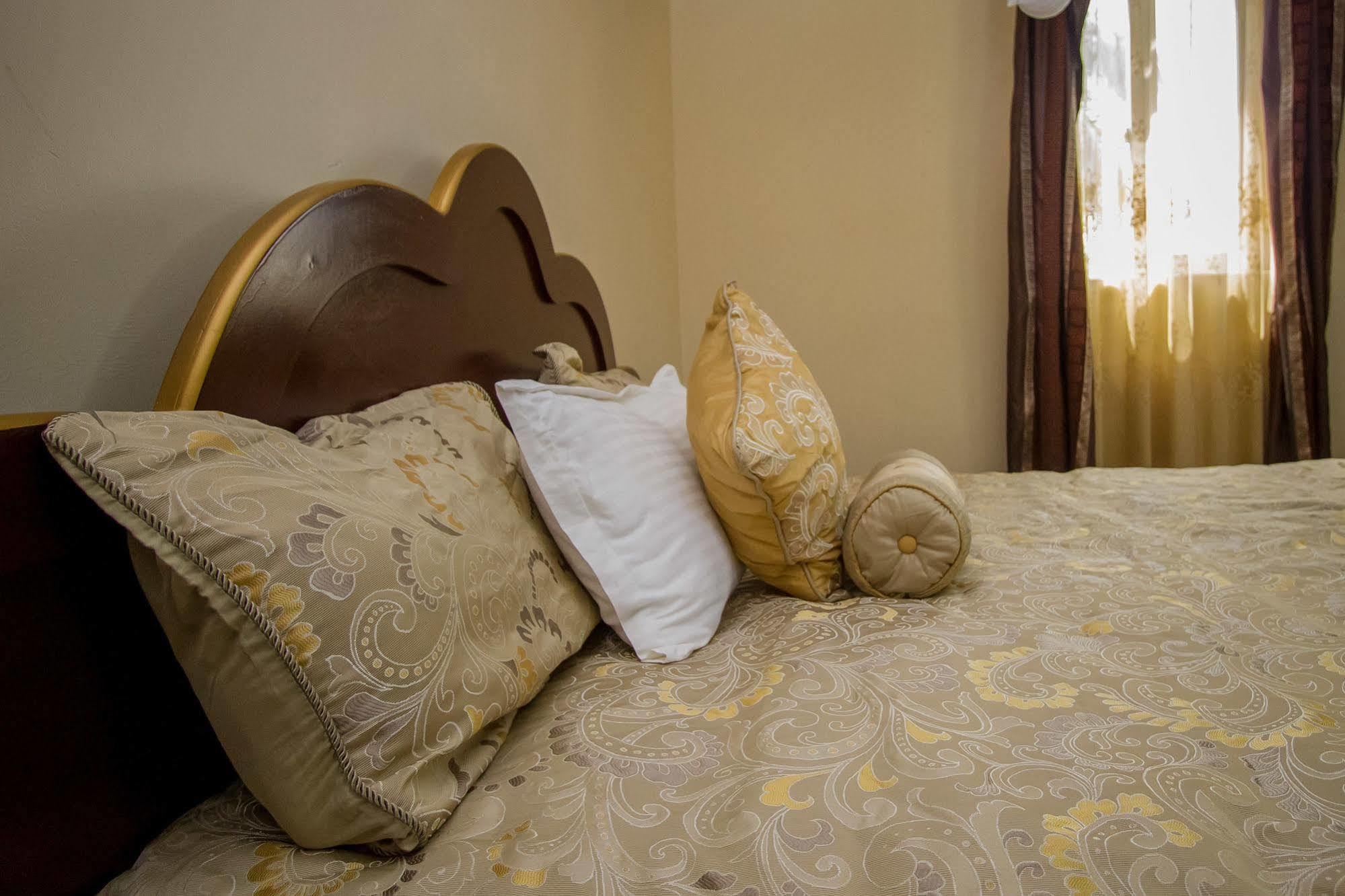 Grand Global Hotel Kampala Luaran gambar